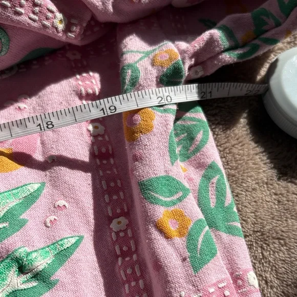 Vintage Pink Floral Sweatshirt - Picture 8 of 9